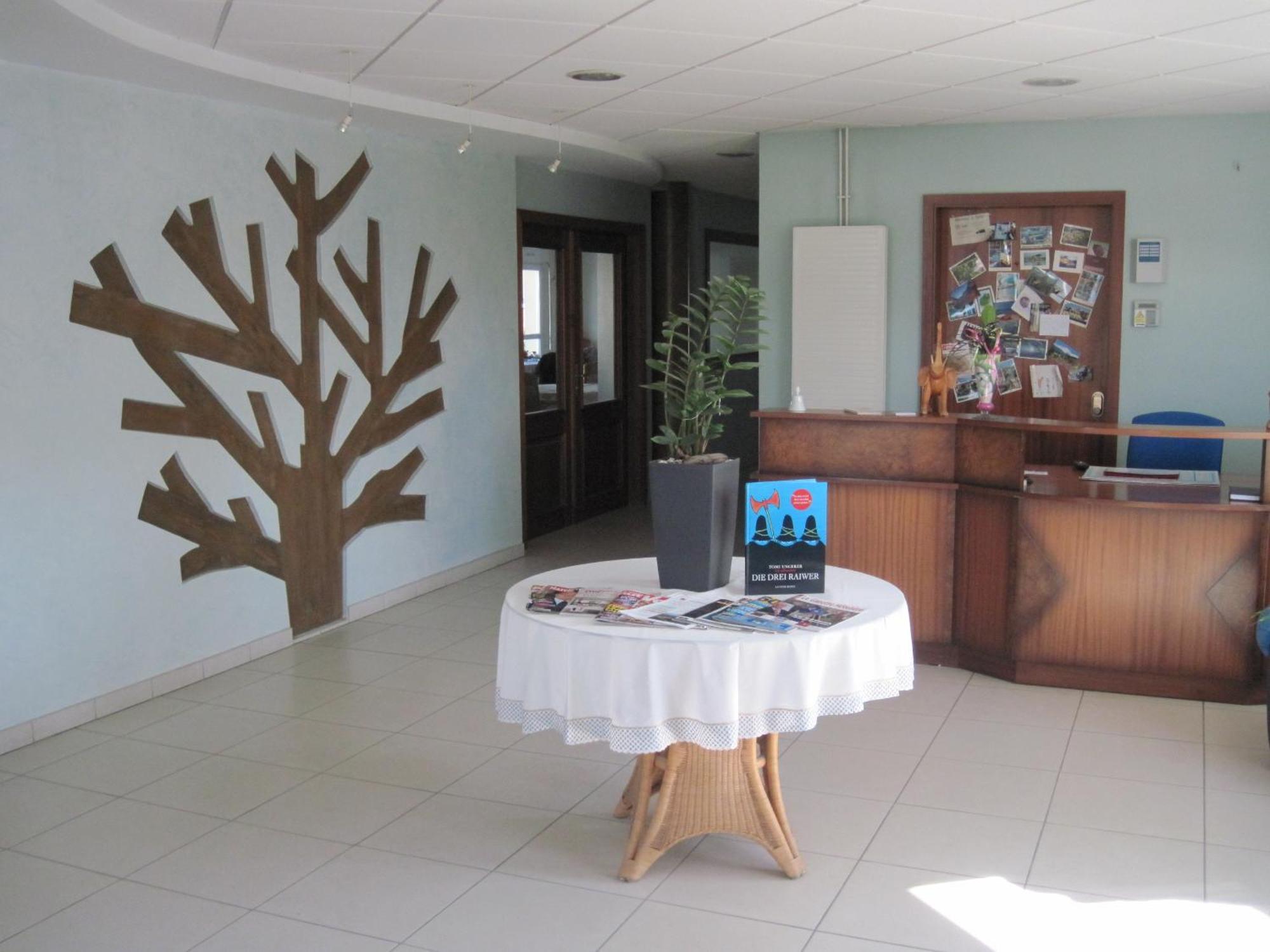 Hotel Des Bois Seltz Екстер'єр фото