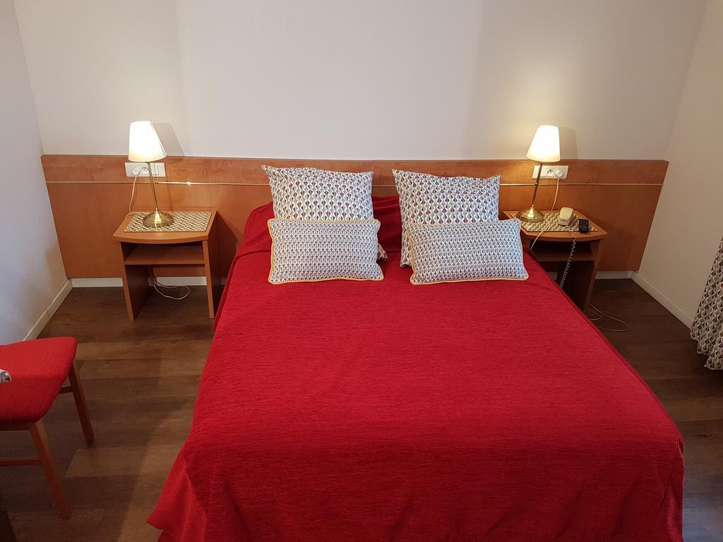 Hotel Des Bois Seltz Екстер'єр фото
